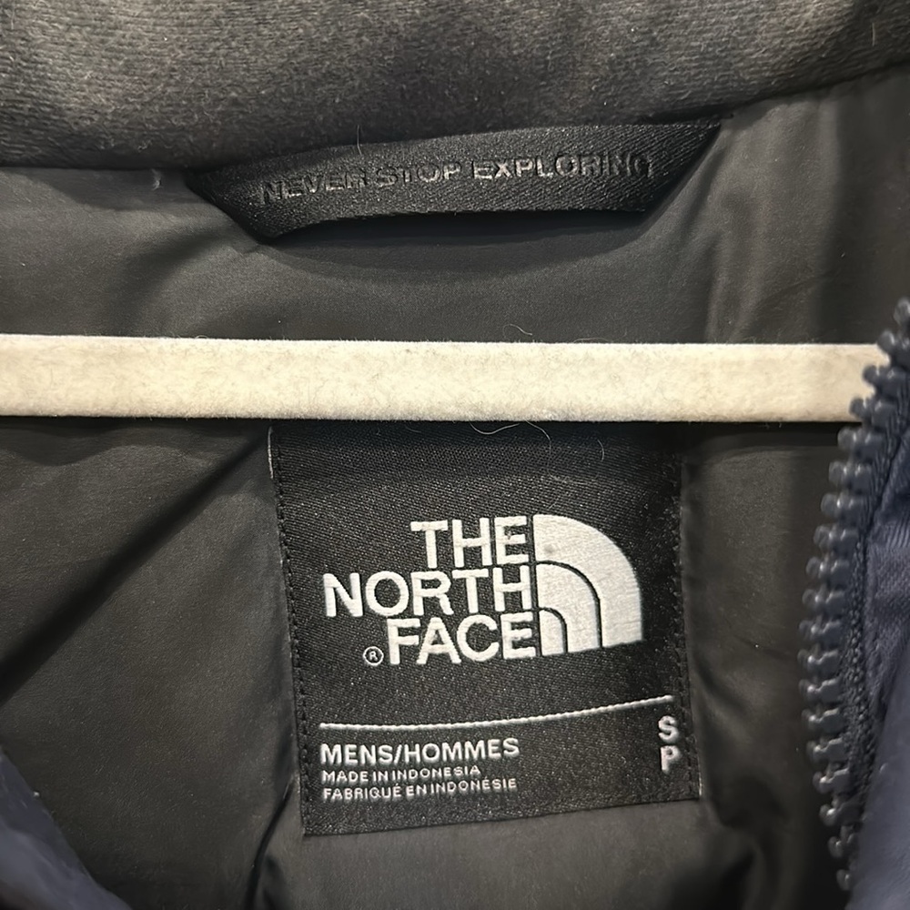 The North Face Coat - Mens - Picture 4 of 5